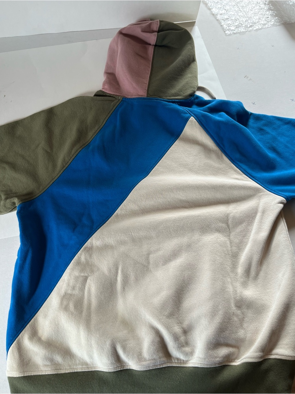 Champion men’s L' Colorblock Hoodie - Cream/Blue/Olive/Pink - Picture 7 of 7